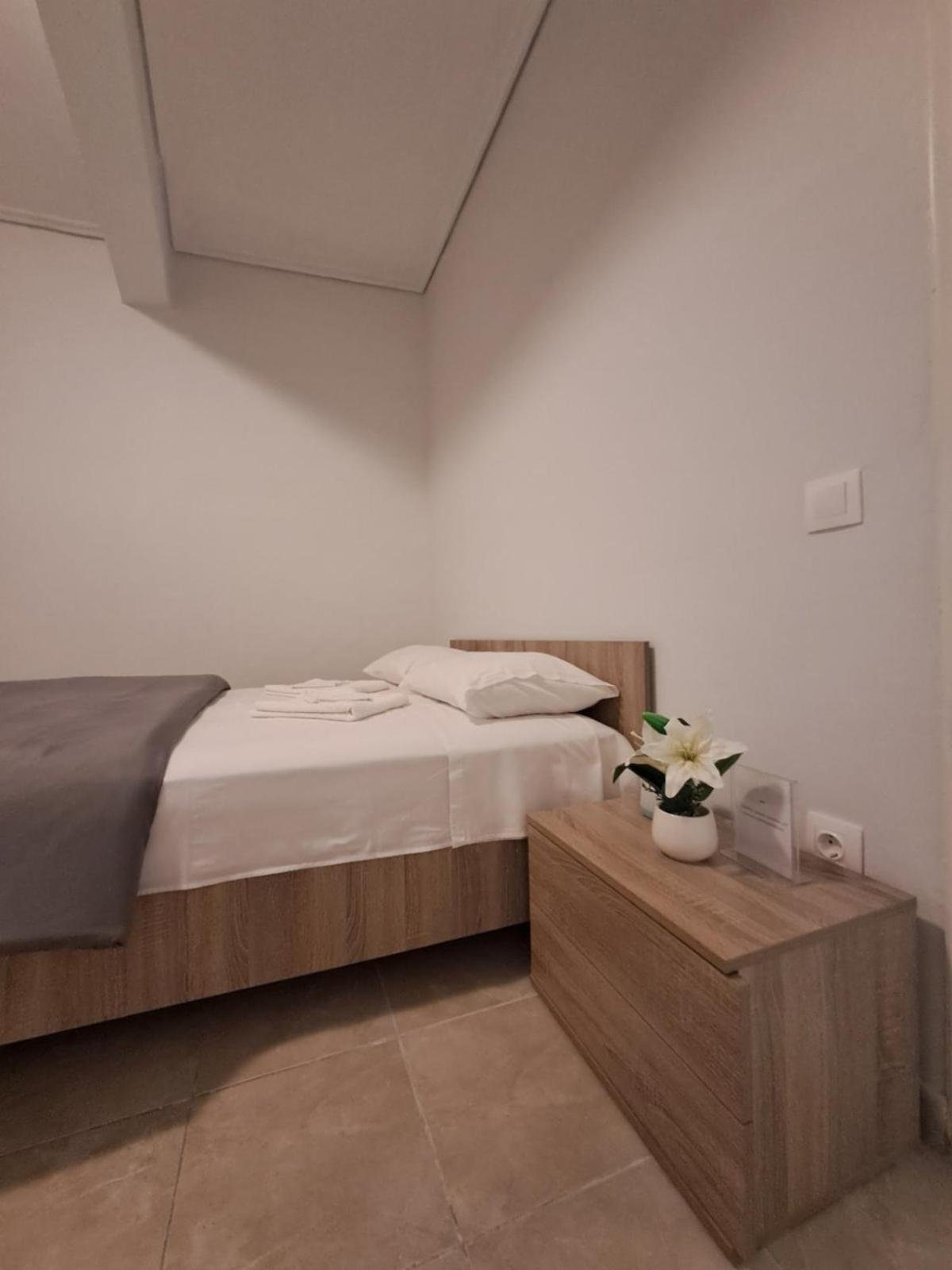 Lysandros Comfortable Apartments In Athens, Near The Metro エクステリア 写真